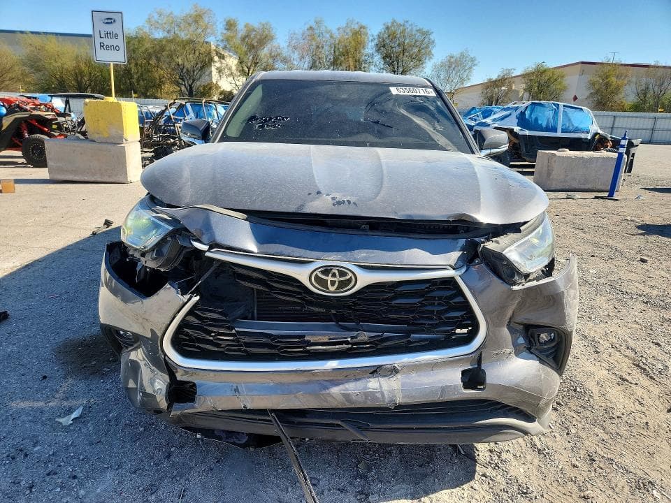 2023 TOYOTA HIGHLANDER LE 5