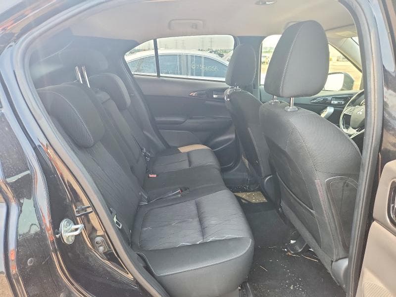 2018 MITSUBISHI ECLIPSE CROSS SE 10