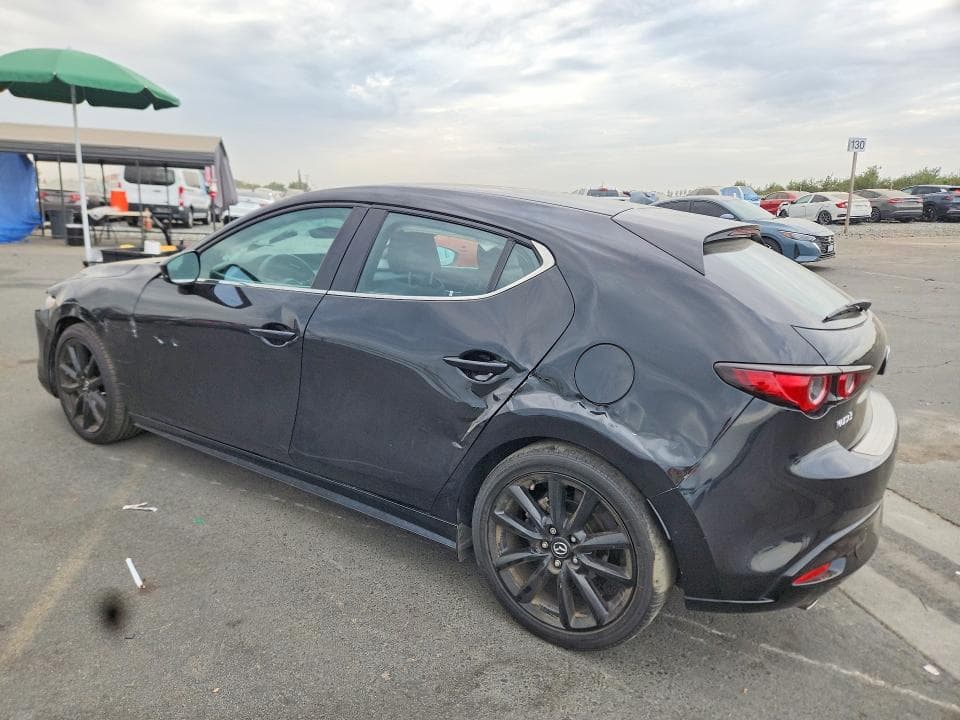2024 MAZDA 3 SELECT SPORT 2