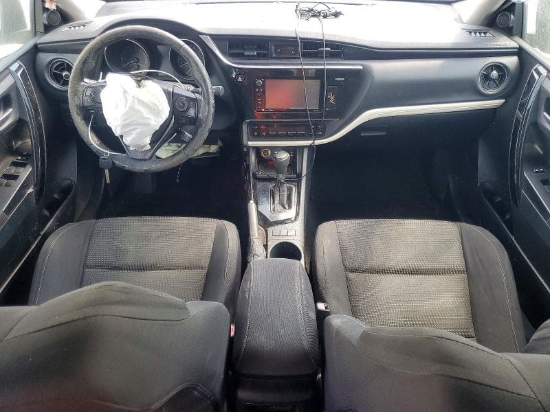 2017 TOYOTA COROLLA IM BASE 8