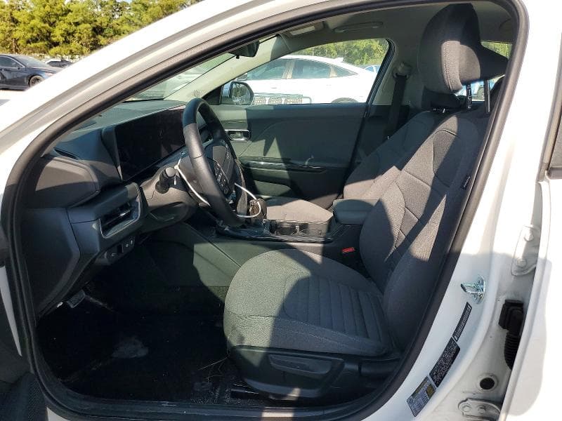 2025 KIA K4 EX 7