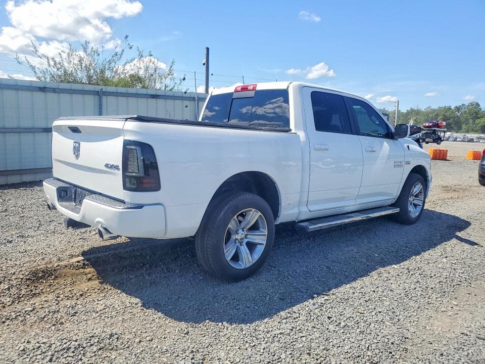 2017 RAM 1500 SPORT 3