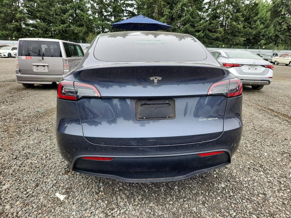 2023 TESLA MODEL Y 6