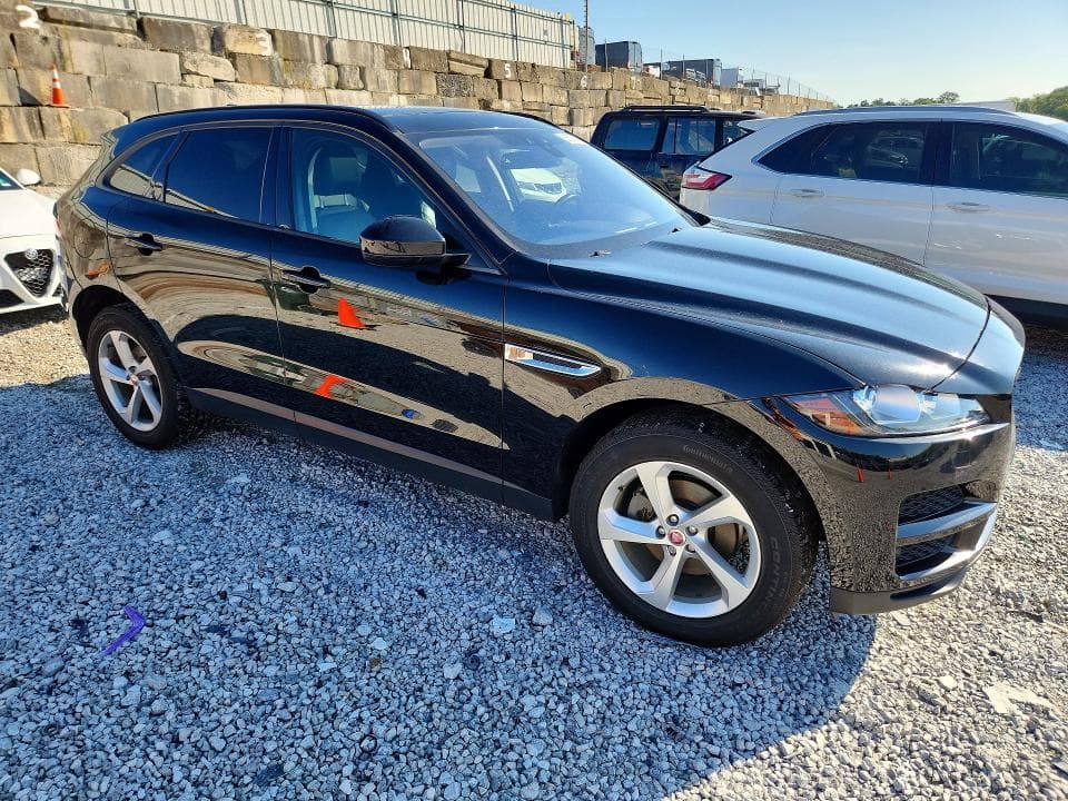2018 JAGUAR F-PACE PREMIUM 4