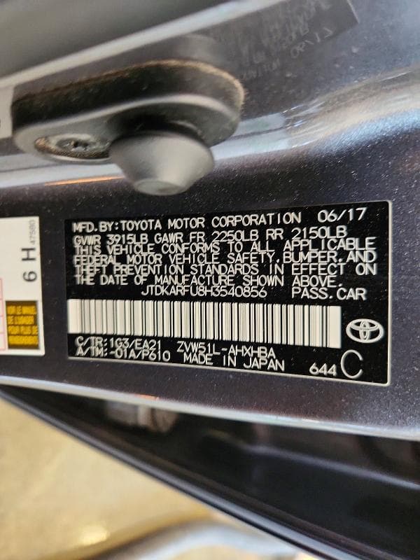 2017 TOYOTA PRIUS FOUR TOURING 12