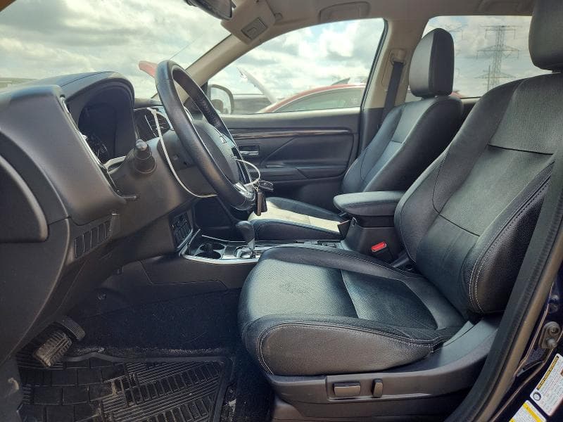 2017 MITSUBISHI OUTLANDER SE 7