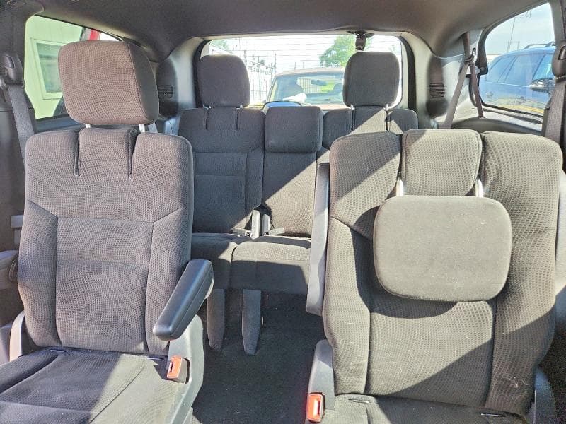 2017 DODGE GRAND CARAVAN SE 10