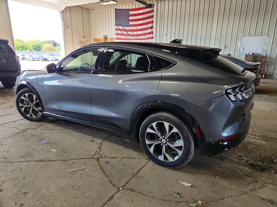 2023 FORD MUSTANG MACH-E PREMIUM 2
