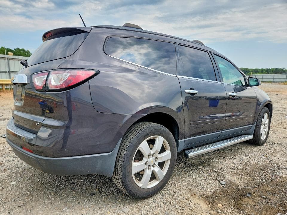 2017 CHEVROLET TRAVERSE LT 3