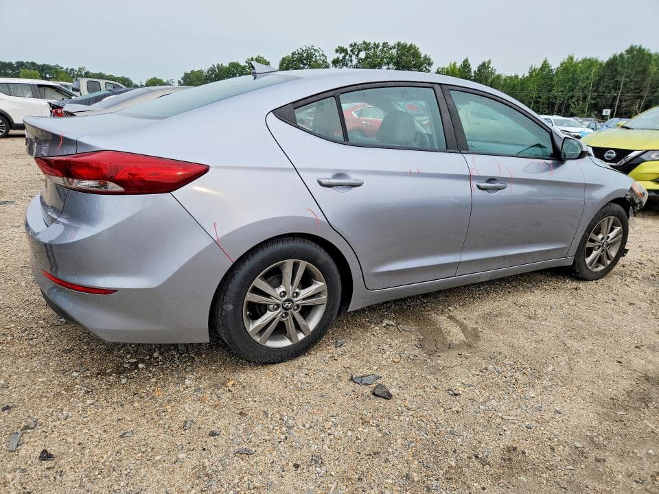 2017 HYUNDAI ELANTRA SE 3