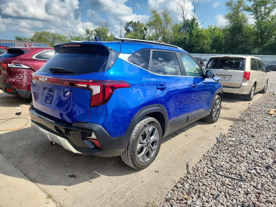 2024 KIA SELTOS S 3