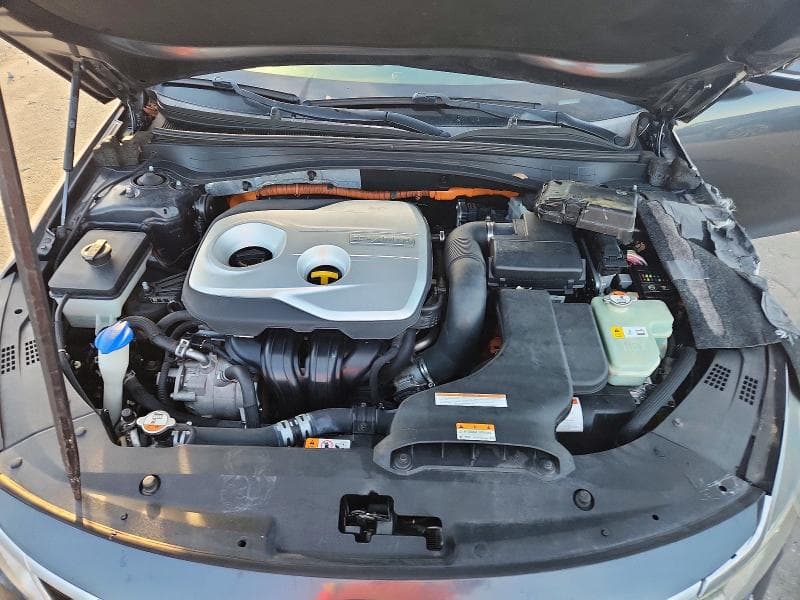 2017 KIA OPTIMA HYBRID 11