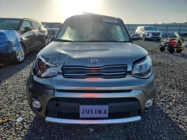 2018 KIA SOUL + 5