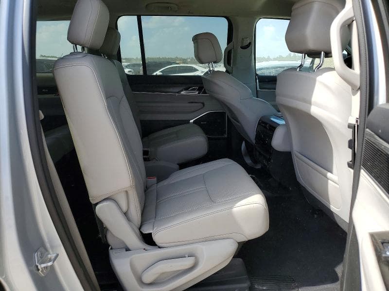 2024 JEEP WAGONEER SERIES II 11