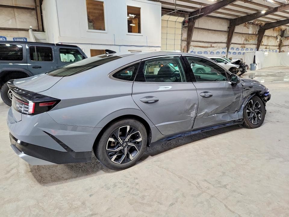 2025 HYUNDAI SONATA SEL 3
