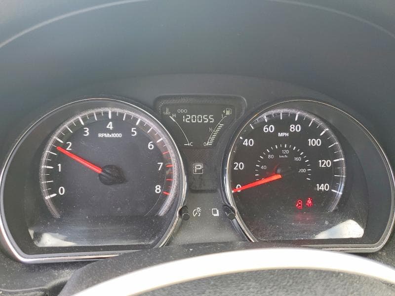2018 NISSAN VERSA SV 9