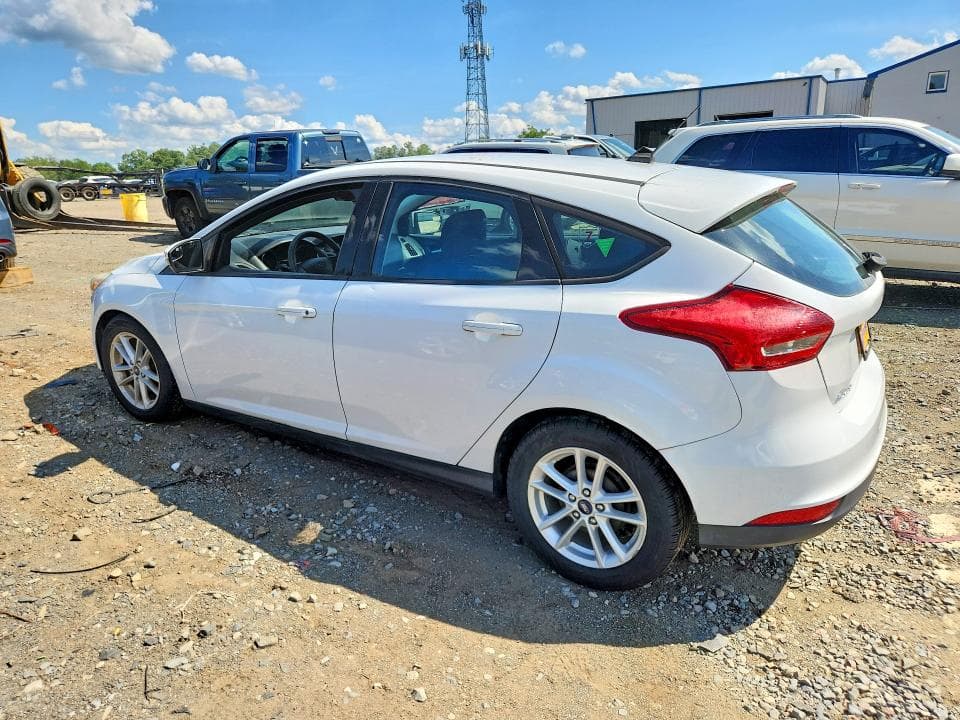 2017 FORD FOCUS SE 2
