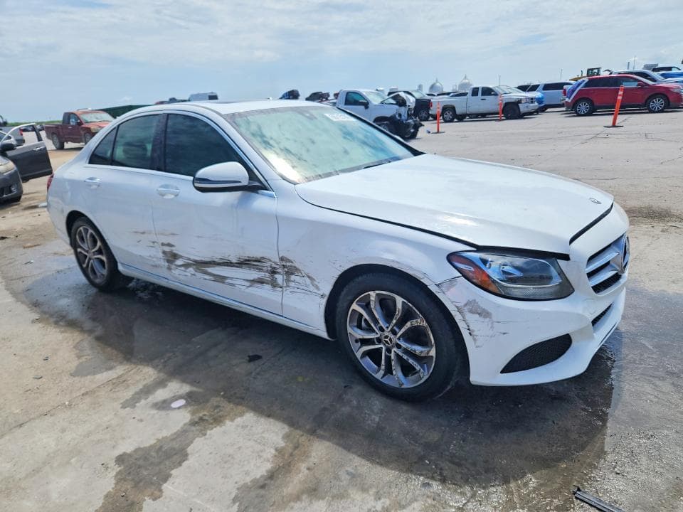 2018 MERCEDES-BENZ C 300 4