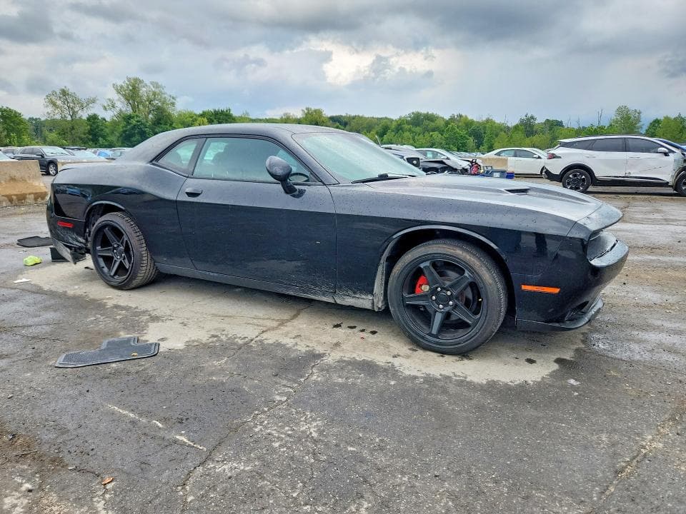 2020 DODGE CHALLENGER SXT 4