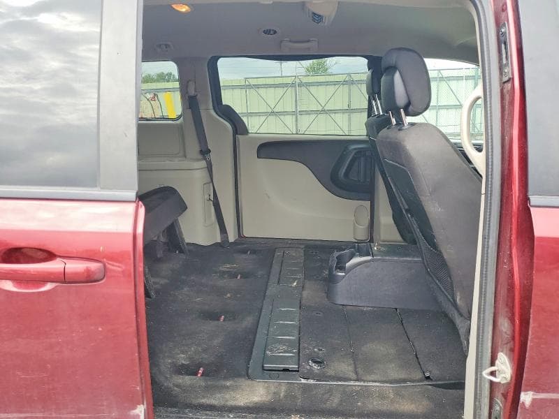 2018 DODGE GRAND CARAVAN SE 11