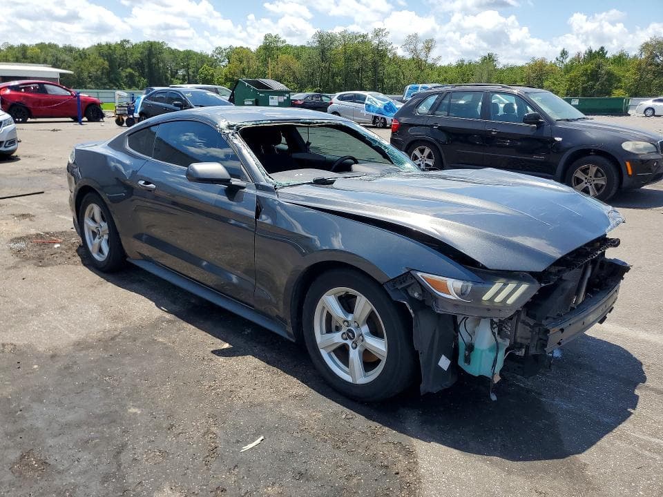 2017 FORD MUSTANG 4