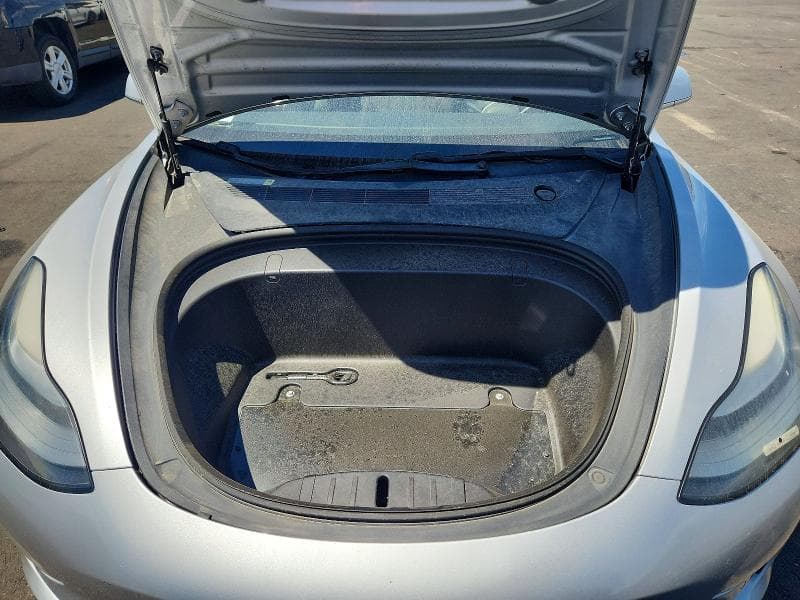 2018 TESLA MODEL 3 11