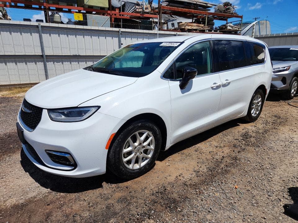 2024 CHRYSLER PACIFICA TOURING L - 1