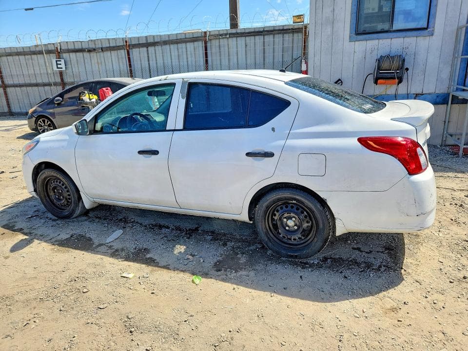 2017 NISSAN VERSA 1.6 S PLUS 2