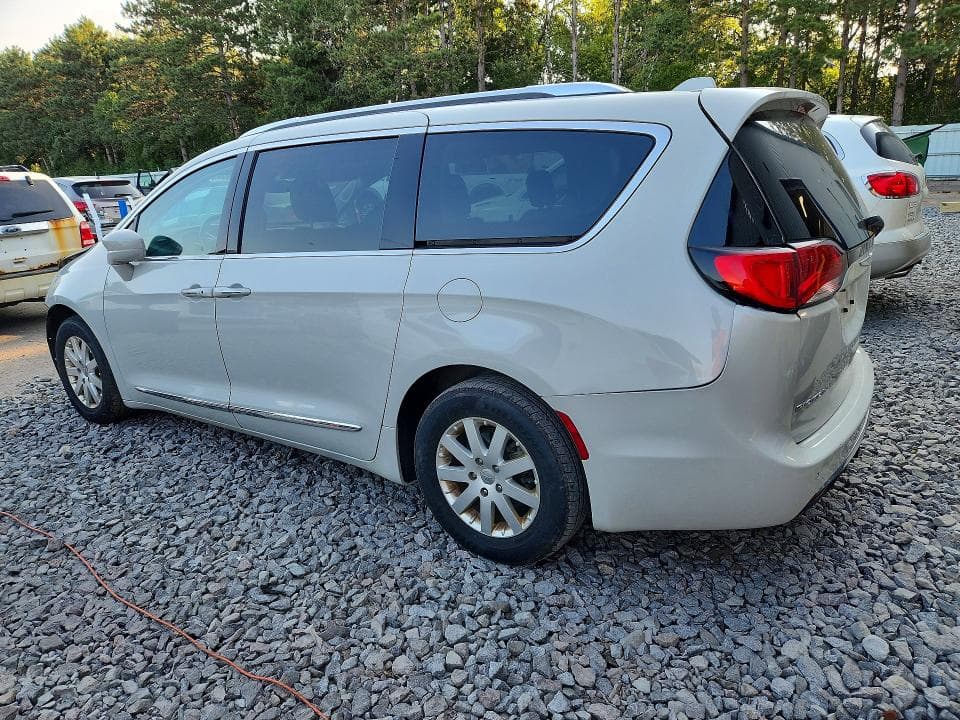 2017 CHRYSLER PACIFICA TOURING L PLUS 2