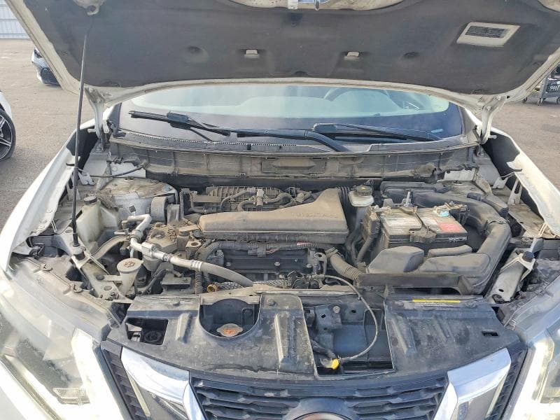 2018 NISSAN ROGUE S 12