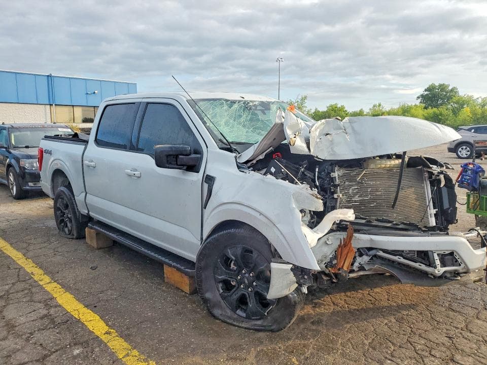 2023 FORD F150 SUPERCREW 4
