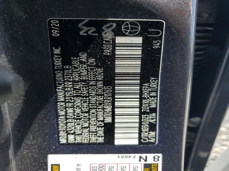2020 TOYOTA C-HR LIMITED 13
