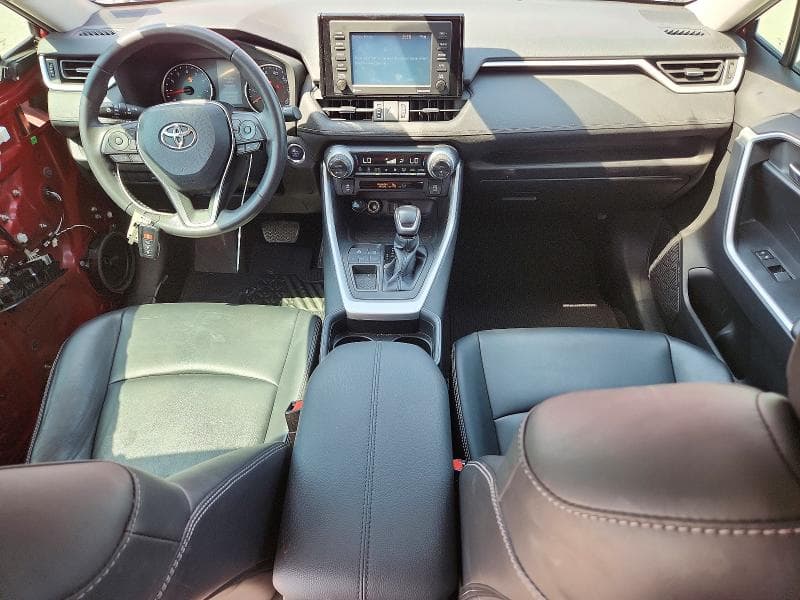 2021 TOYOTA RAV4 XLE PREMIUM 8