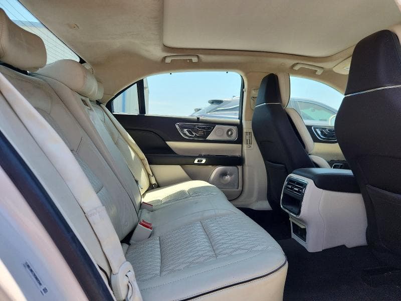 2019 LINCOLN CONTINENTAL BLACK LABEL 10