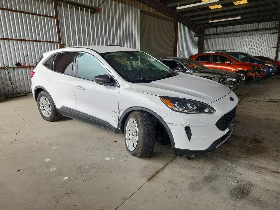 2022 FORD ESCAPE SE 4