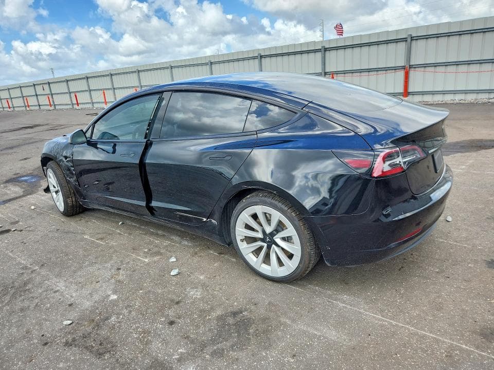 2023 TESLA MODEL 3 2