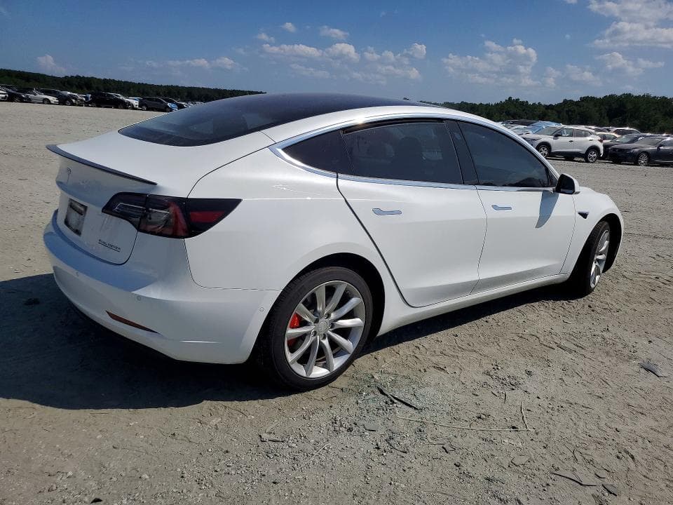 2018 TESLA MODEL 3 3