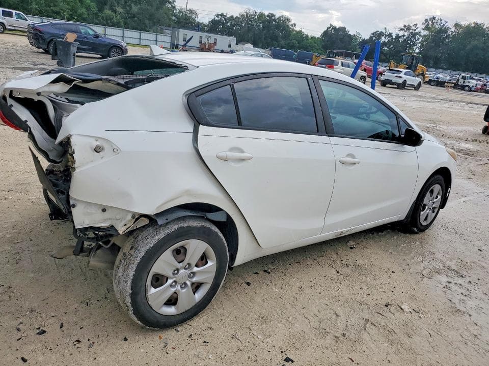 2017 KIA FORTE LX 3