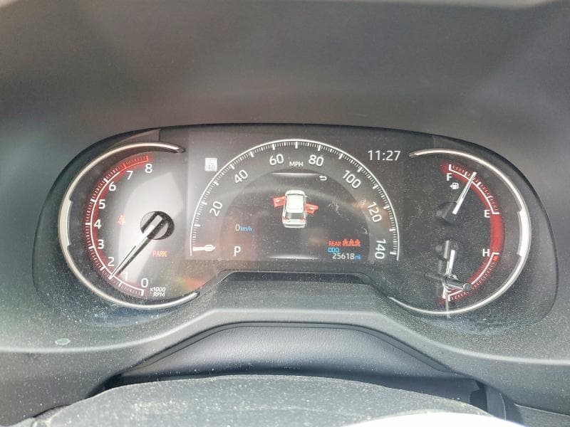 2025 TOYOTA RAV4 LE 9