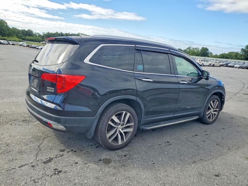2017 HONDA PILOT TOURING 3