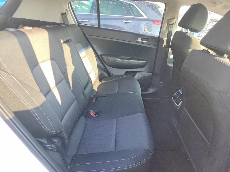 2021 KIA SPORTAGE LX 11