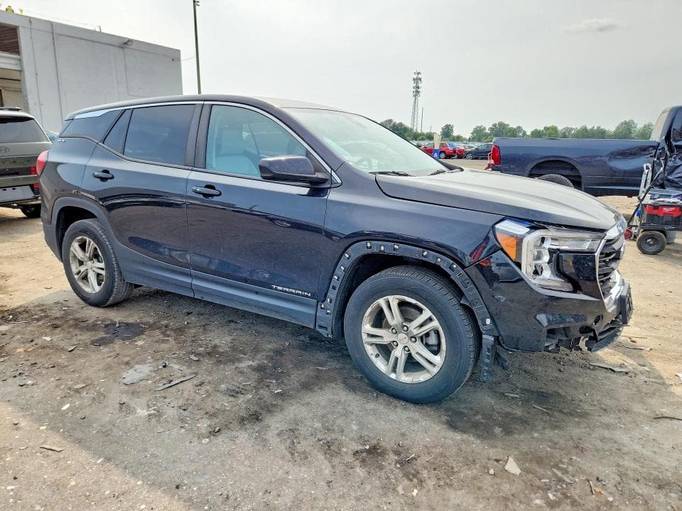 2022 GMC TERRAIN SLE 4