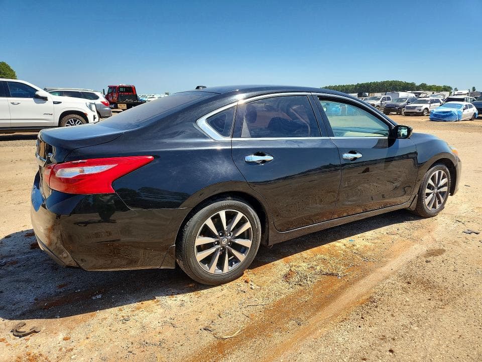 2017 NISSAN ALTIMA 2.5 SV 3