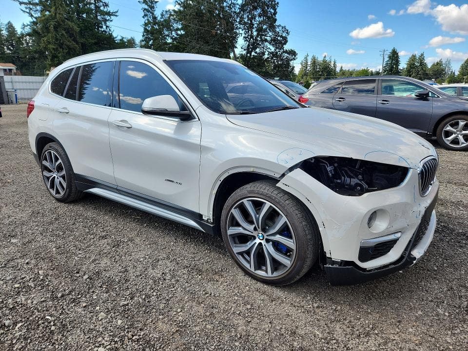 2018 BMW X1 XDRIVE28I 4