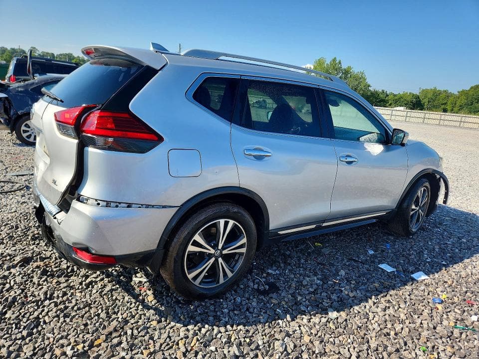 2017 NISSAN ROGUE SL 3