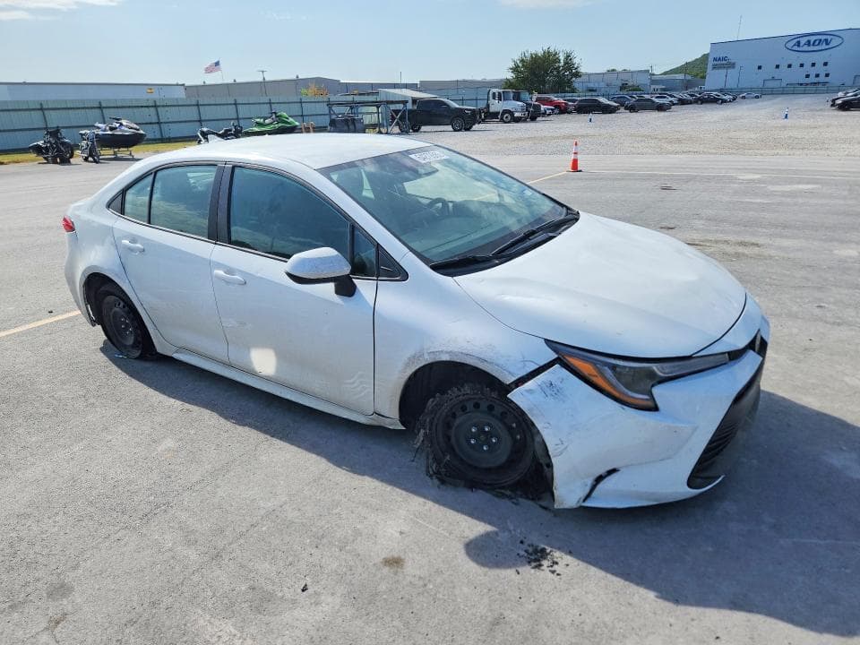 2025 TOYOTA COROLLA LE 4