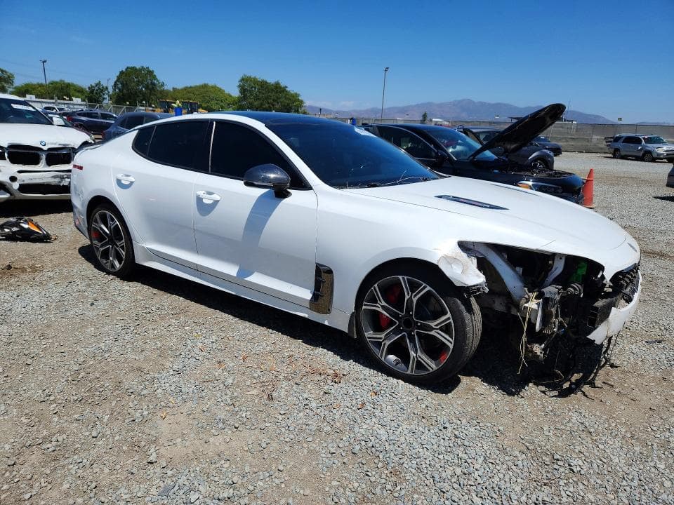 2018 KIA STINGER GT1 4