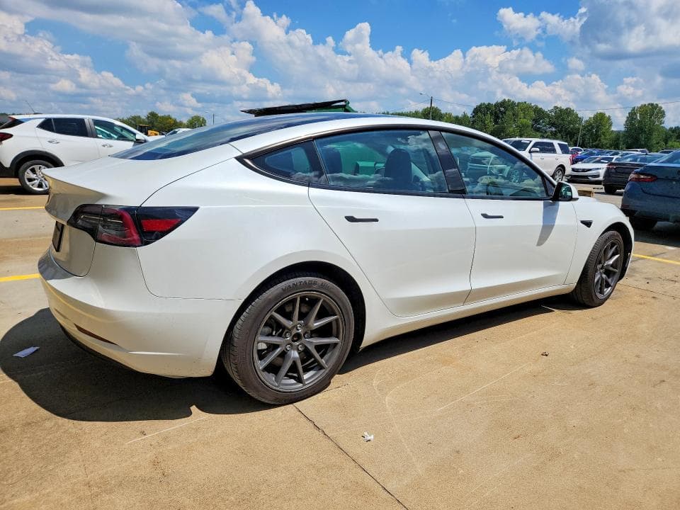 2023 TESLA MODEL 3 3