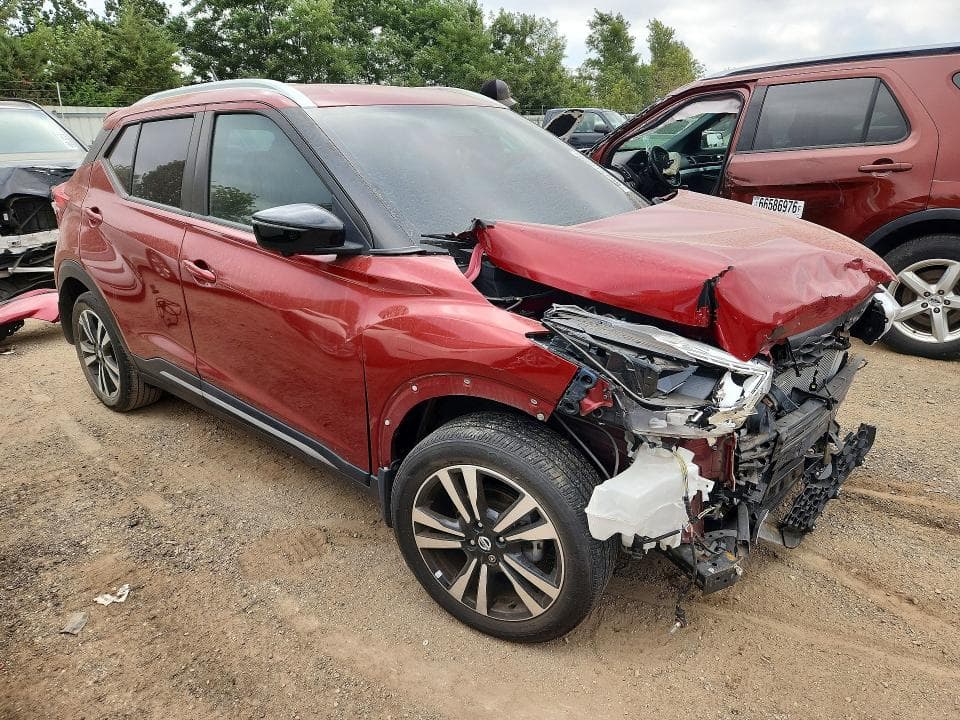 2019 NISSAN KICKS SR 4