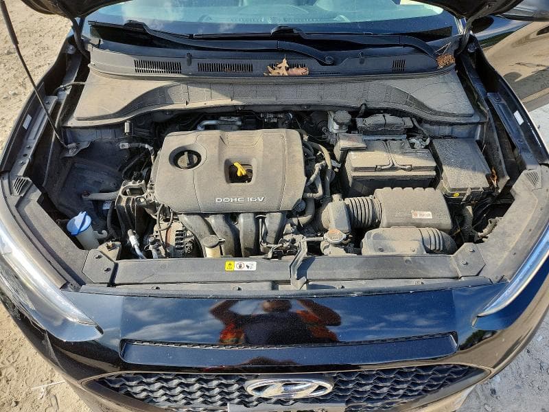 2018 HYUNDAI KONA SEL 12